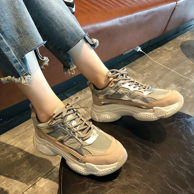 Женские кроссовки на платформе повседневные дышащие массивной подошве