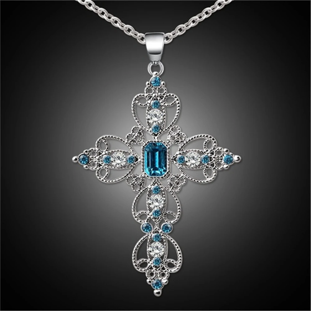 Подвесное ожерелье в богемном стиле с крестом украшенное бриллиантами подарок