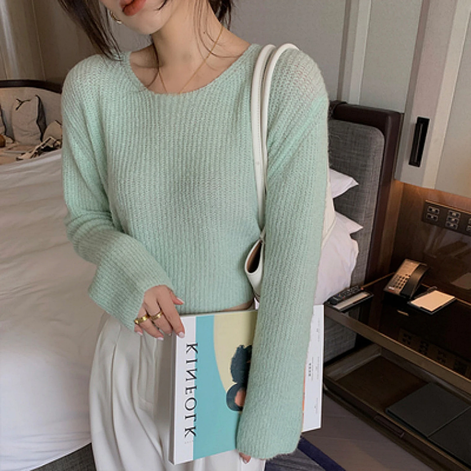 

2020 Women's Sweater Elegant O-Neck Knitted Sweater Fall Solid Hollow Out Long Sleeve Pullover Winter Thin Warm Loose Pullover