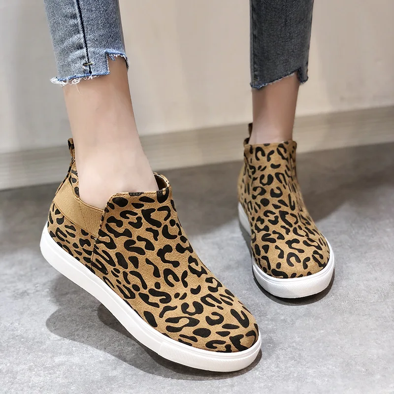

Large Size Leopard Print Shoes Free Shipping Women's Suede Round Head Board Casual Camouflage Shoes