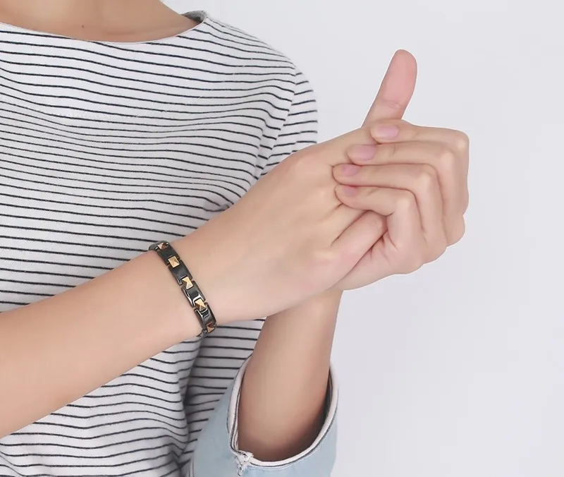 

QWC new arrival GCBL28 stainless steel bangle manbracelet popular bracelet man single steel material leather