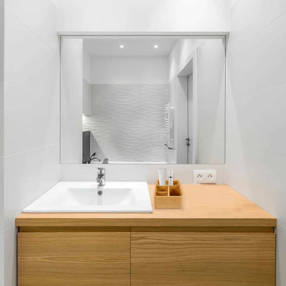 

1Pc Practical Durable Sundries Container Compartment Office Storage Box