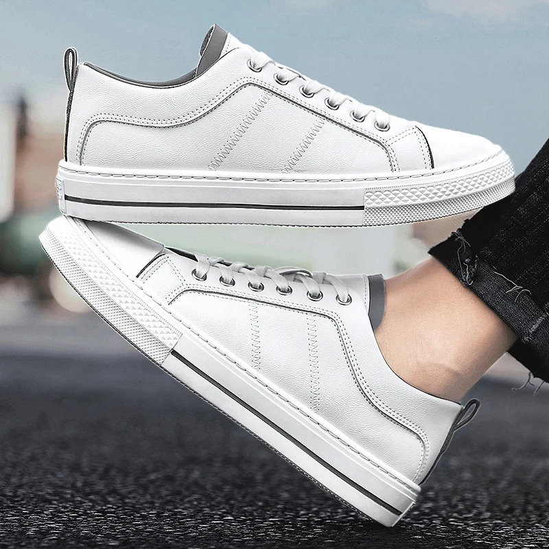 

Explosive Products Men Fashion Footwear Anti-Slippery Man Casual Shoes Split Leather Casual Men Sneaker Autumn Walking Shoes Man