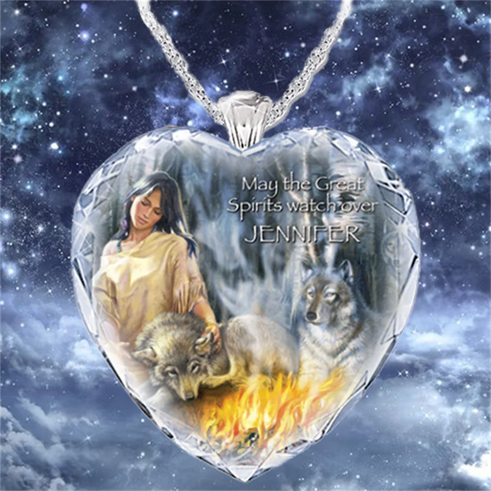 

Exquisite Indian Girl and Wolf Heart Shape Crystal Pendant Necklace Fashion Women's Necklace Wild Necklace Jewelry Accessories
