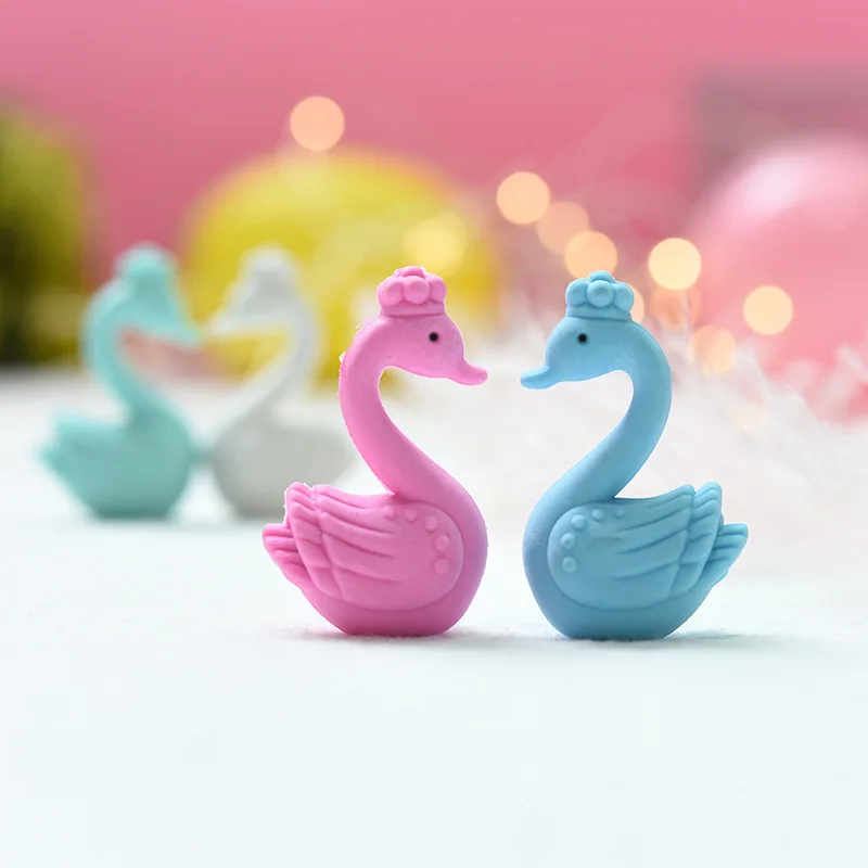 Симпатичный мультяшный ластик карандаш в виде лебедя детский школьный 2