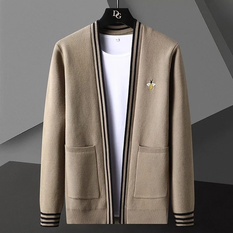 Bee Embroidery Men's Sweater Cardigan Korean Casual Coat Elegant Men Sweater 2021 Autumn Coat Trend Abrigo Hombre Men Clothing