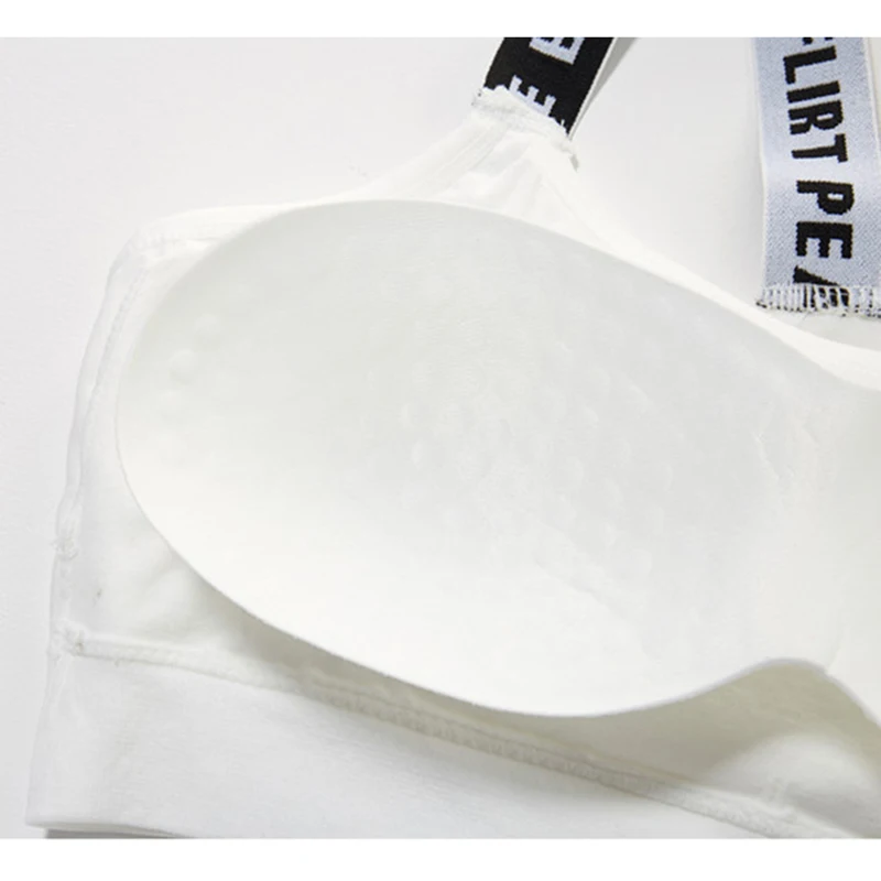 Спортивный топ с эффектом пуш-ап мягкий женский для занятий йогой фитнесом без