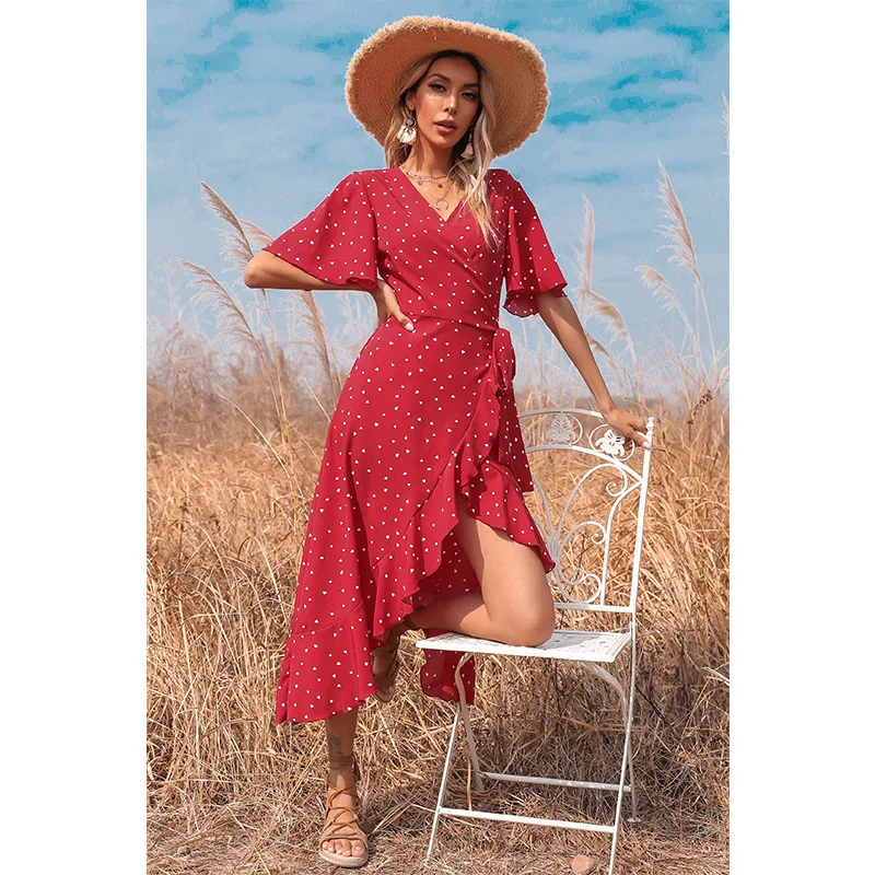 

2021 summer new fresh sweet V-neck wave point dress