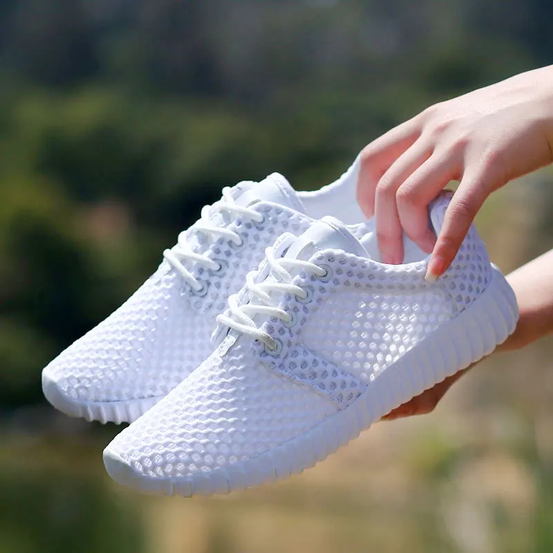 

Women Shoes Breathable Mesh Hollow Female Network Soft Lightweight Casual Shoe sneakers zapatillas Soft