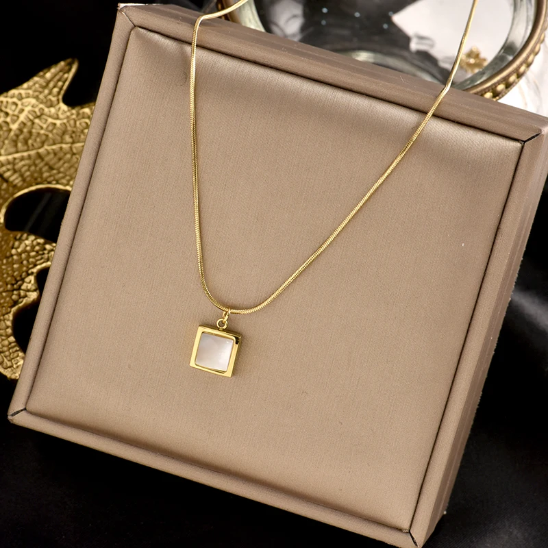 

316L Titanium stainless steel No fading chain Upscale jewelry square cat eye Necklace fashion charm Light luxury gift women