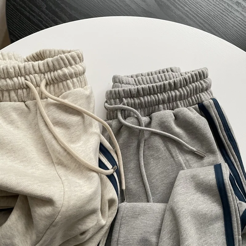 

INS Super Popular Sports Wide-Leg Pants Women's New Vintage Stripe Beam Foot Shut Pants Casual Loose Sweatpants