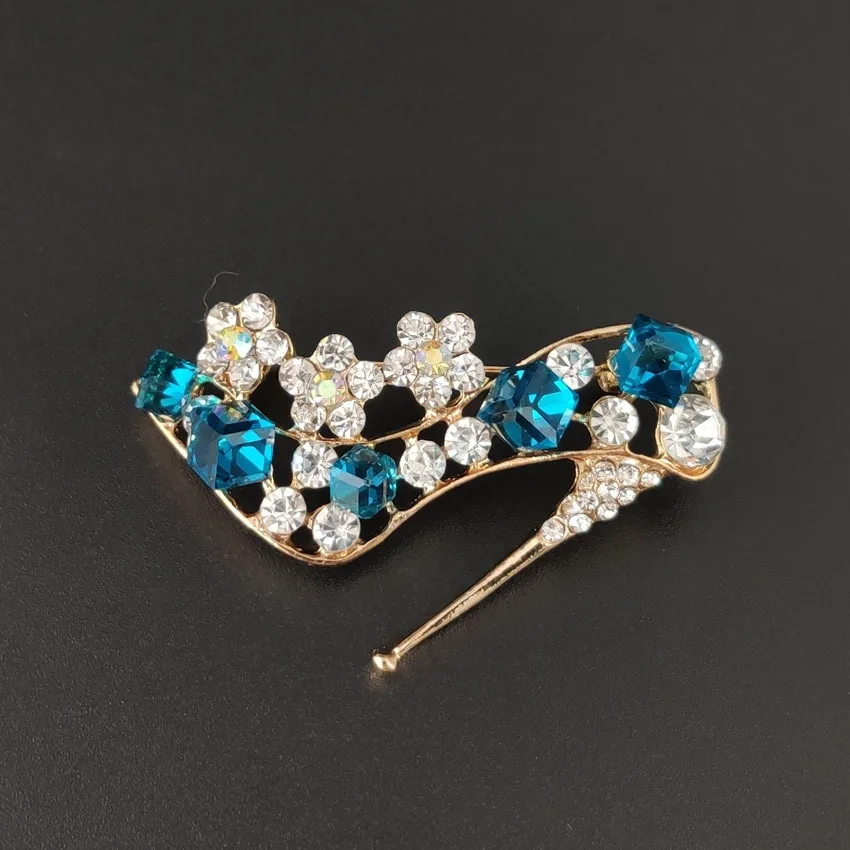 

Shiny High Heel Brooch Creative Silk Scarf Badge With Flower Collar Pin For Lady Badge