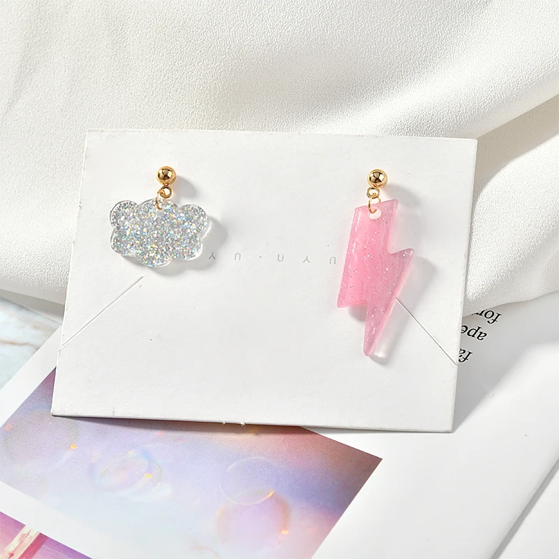 Милая японская розовая молния облако Doakri Вспышка порошок асимметричные серьги