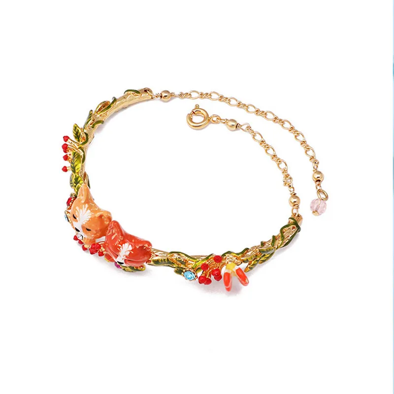 

European and American new fashion personality hand-painted enamel glaze Chihuahua puppy bracelet female forest leaf bracelet
