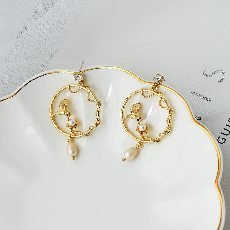 Новое поступление длинные серьги золотистого цвета полые кольца с милой птицей