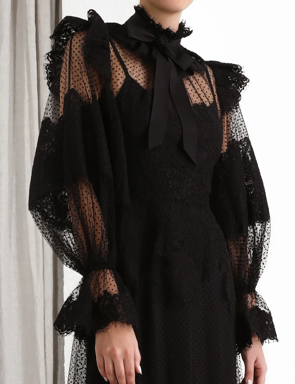 Getвесеннее женское платье с рукавами-фонариками и рюшами пэтчворк бантом