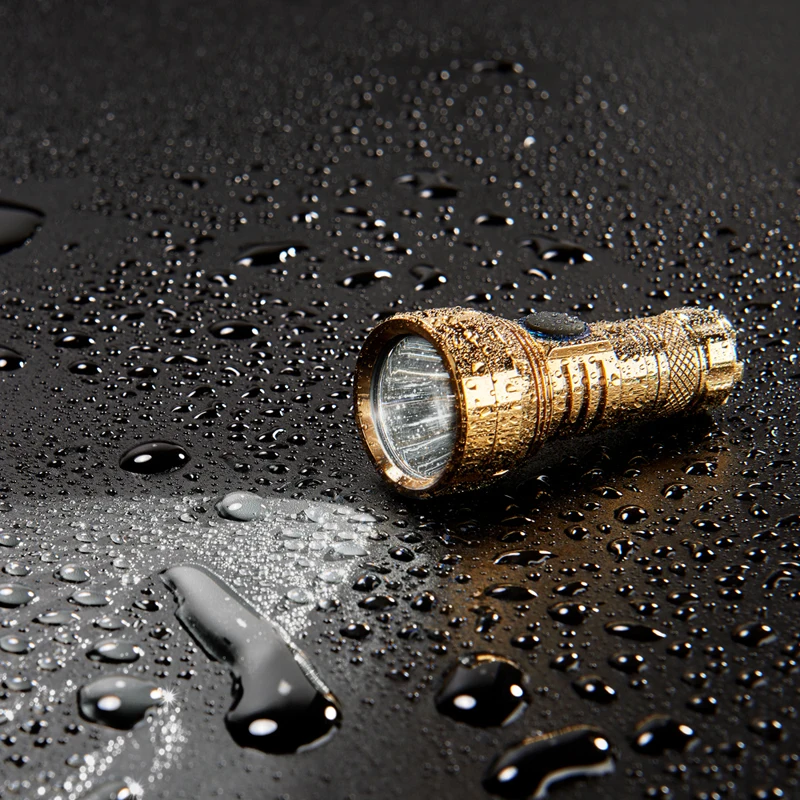 Латунный фонарик Lumintop GT NANO 10180/10440 с поддержкой аккумулятора и дальностью
