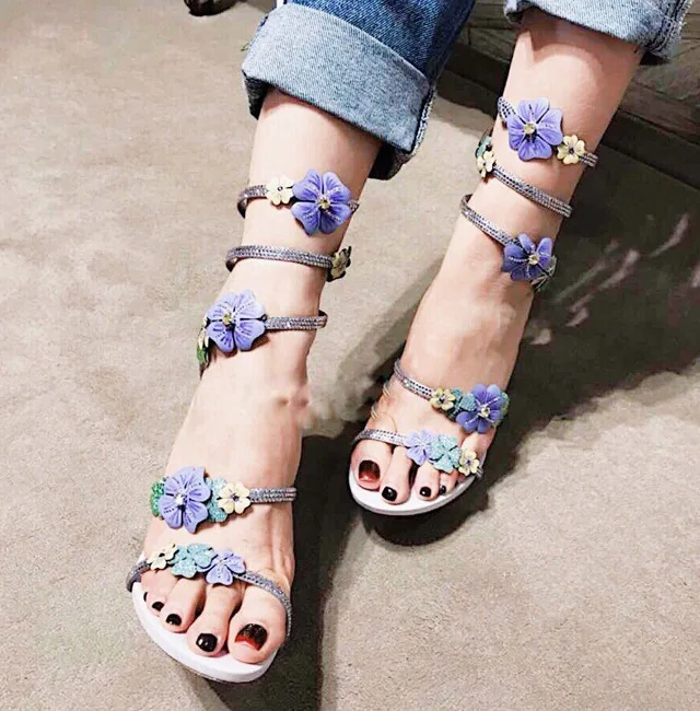 

Hot New Genuine Leather Floral Embroidery Snake Shape Summer Sandals Open Toe Thin HIgh Heel Sandals