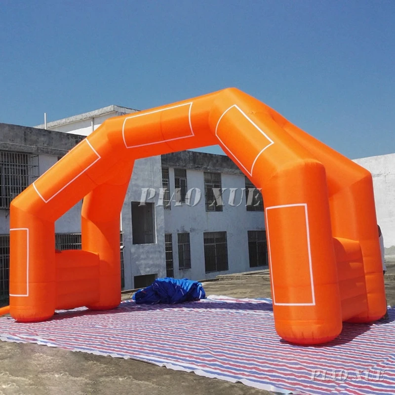 L&iacute;nea de acabado de arco inflable personalizada de cuatro patas de 20 pies con pancartas extra&iacute;bles para evento deportivo y de carrera-4