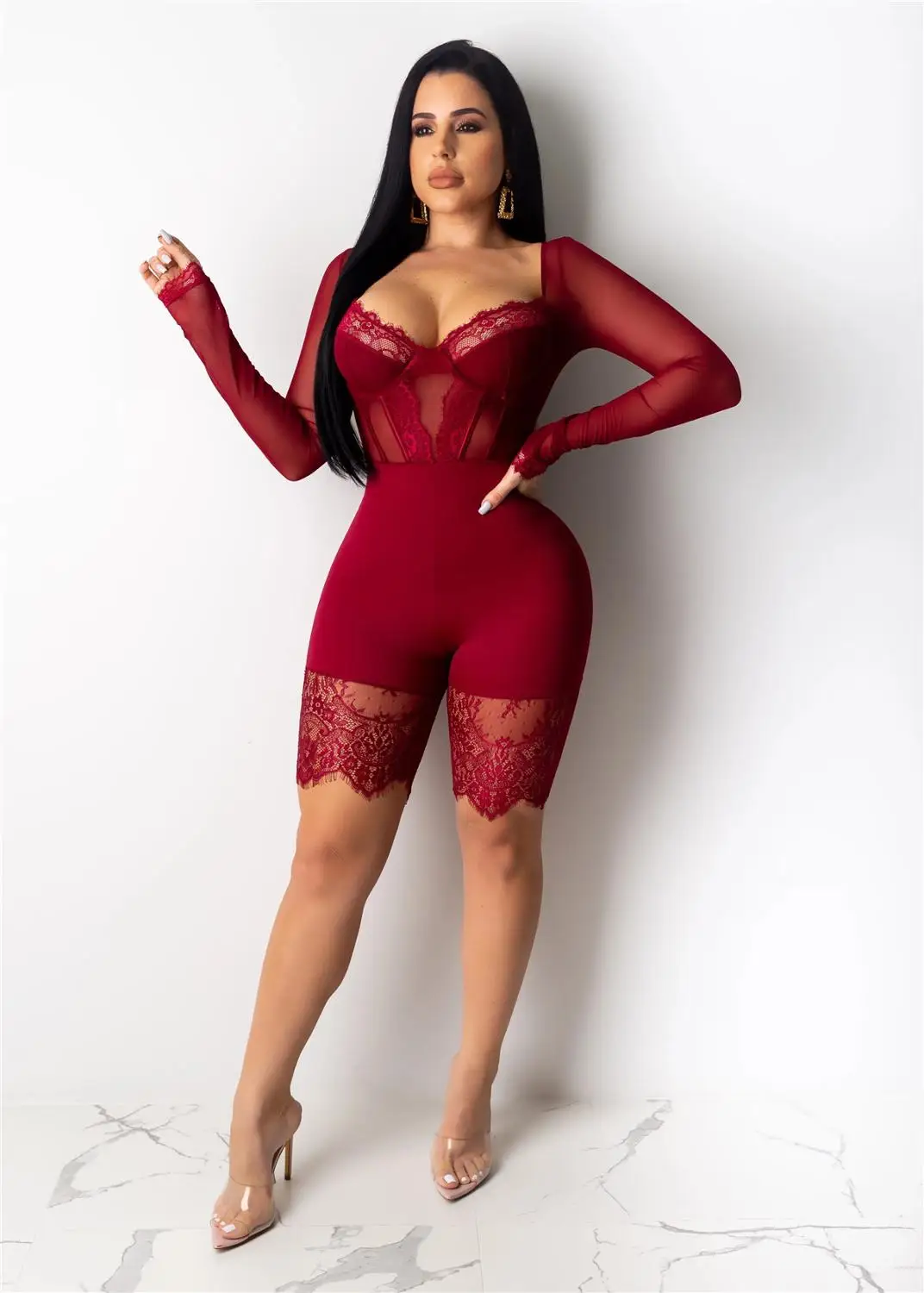 Сексуальный кружевной комбинезон с v образным вырезом черного и винного цвета