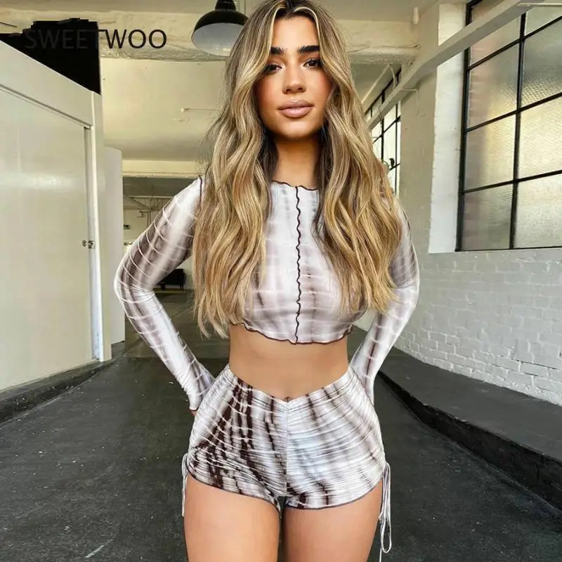

2021 Tassel Activity Clother Female Vintage Stripe Print 2 Piece Set Street Full Crop Top Shorts RuchedSet Sport Slim Set
