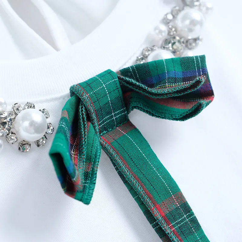 

Female Summer New O-Neck Luxury Brand Designs White T-Shirt Ladies Fashion Bow Beading Diamonds Cotton Short Sleeve Tees