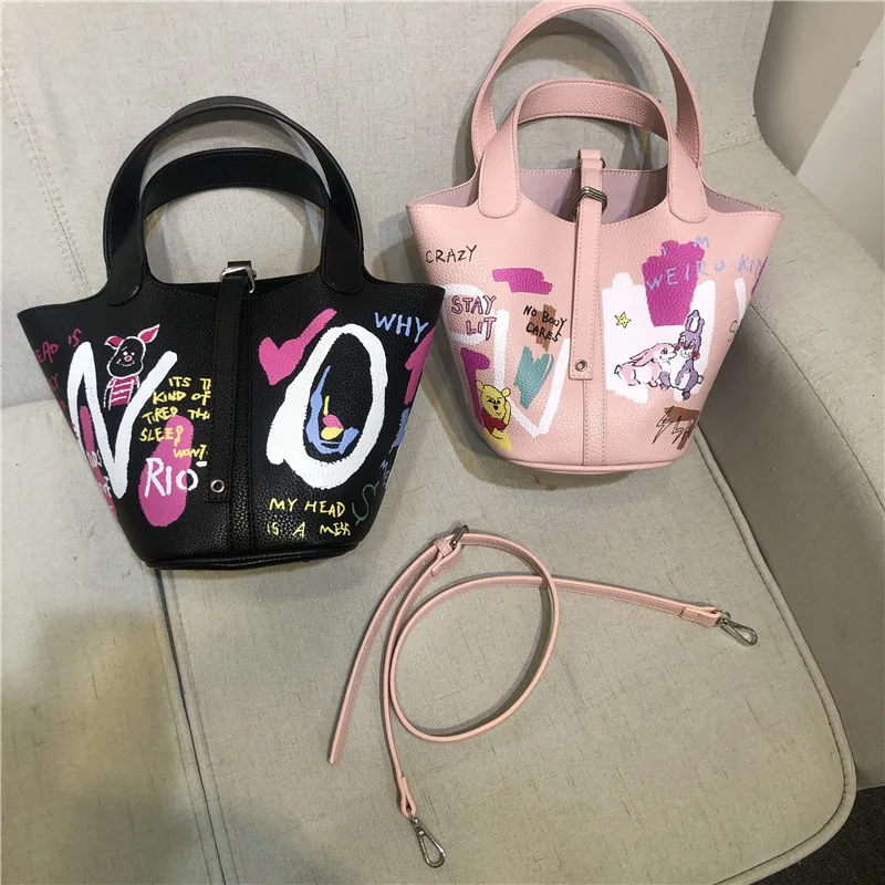 Сумка-мессенджер Женская на одно плечо вместительная 2021 | Багаж и сумки