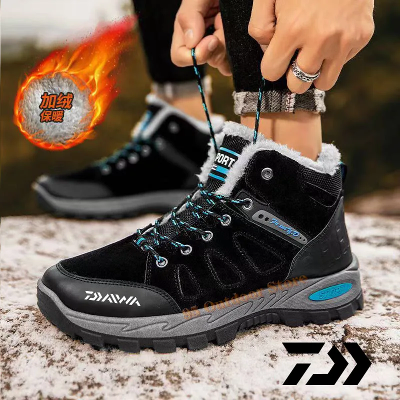 

2022 Daiwa New Fishing Snow Boots Men Waterproof Winter Boots Plush Warm Cotton Shoes Non-slip Outdoor Hiking Shoes
