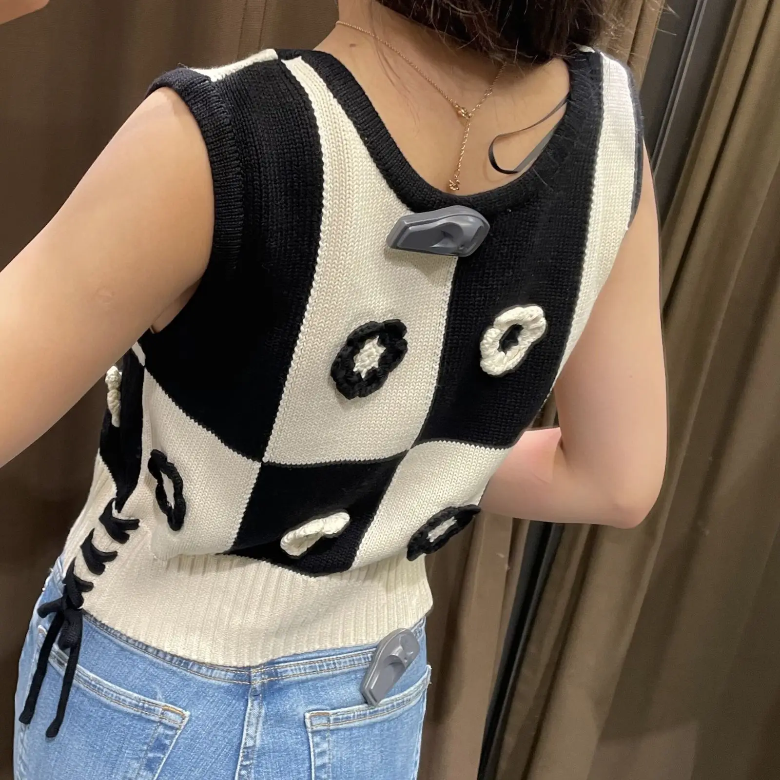 

Unizera 2021 European and American summer new women's Vintage side band Knitted Top