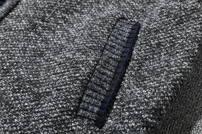 

Winter Pop Cardigan Sweater Men Plus Velvet Thick Stand Collar Zip Sweater Men Loose Warm Business Casual Sweater Jacket