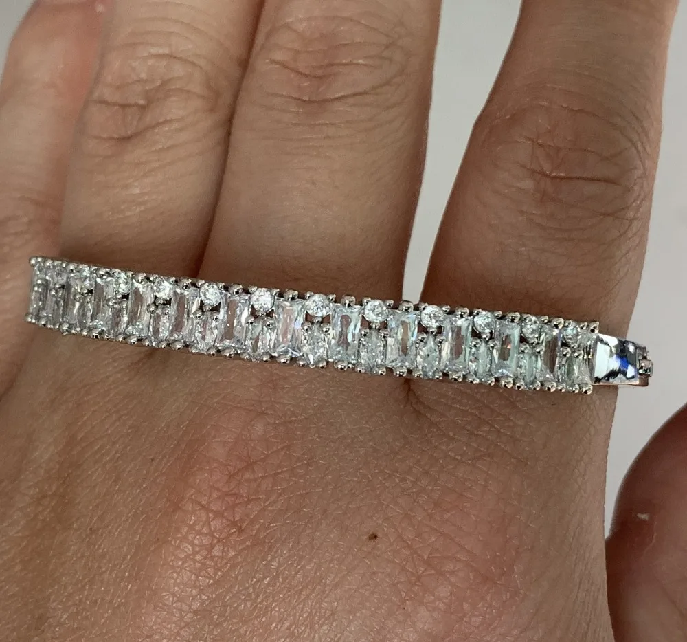 Женский браслет из серебра 925 пробы с фианитом | Украшения и аксессуары