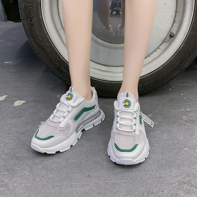 

Spring Korean Platform Sneakers Women Shoes Thick Bottom Chunky Sneakers Breathable Mixed Colors Slip On Casual Shoes Woman 2021