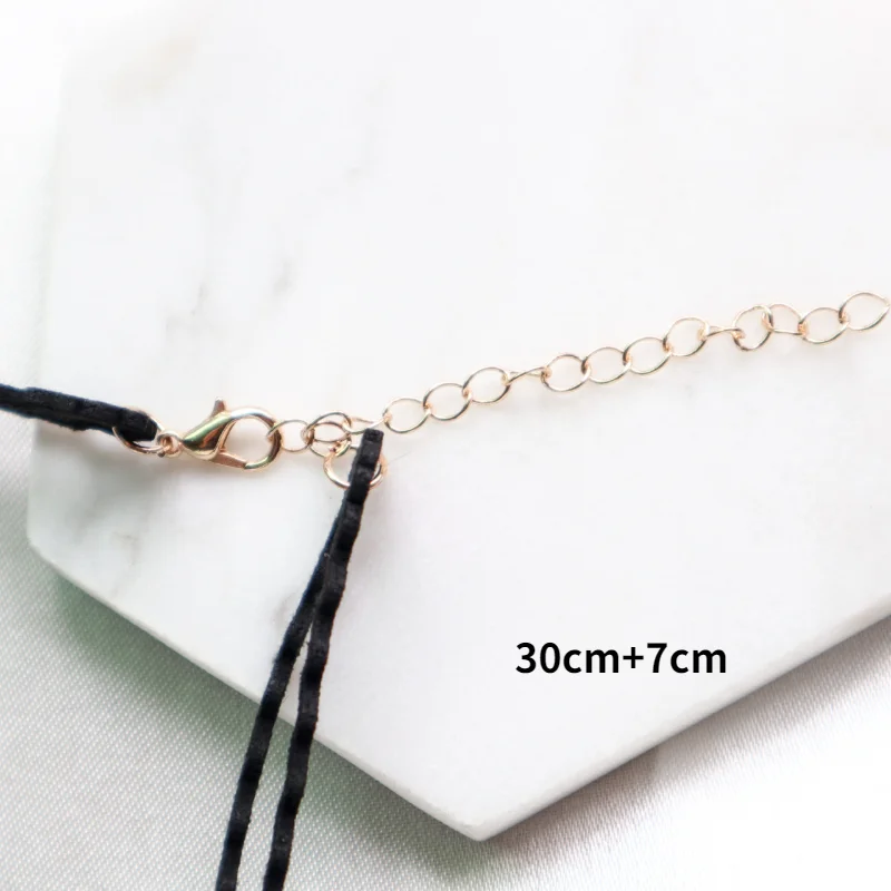 

Black Simple Punk Sun Pendant Collar Choker Diamond Necklaces for Women Goth Heart Chocker Necklances