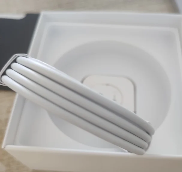 

I9000earphone GEN3,5.0 Bluetooth is suitable for noise reduction airo3 in-ear Bluetooth headset, wireless earbud headset,