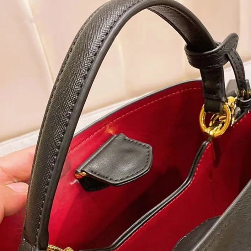 

High quality, fashion, brand new