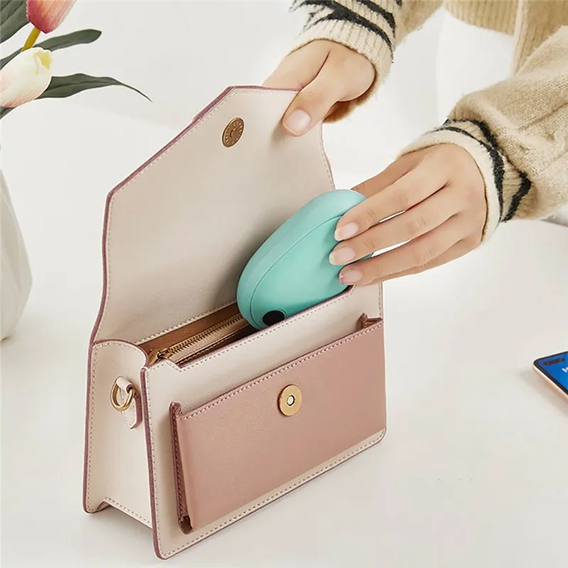 

Rechargeable Electric Hand Warmer 10000mA Reusable Electric Mini Pocket Power Bank USB Hand Warmers Winter Gifts Digital Display