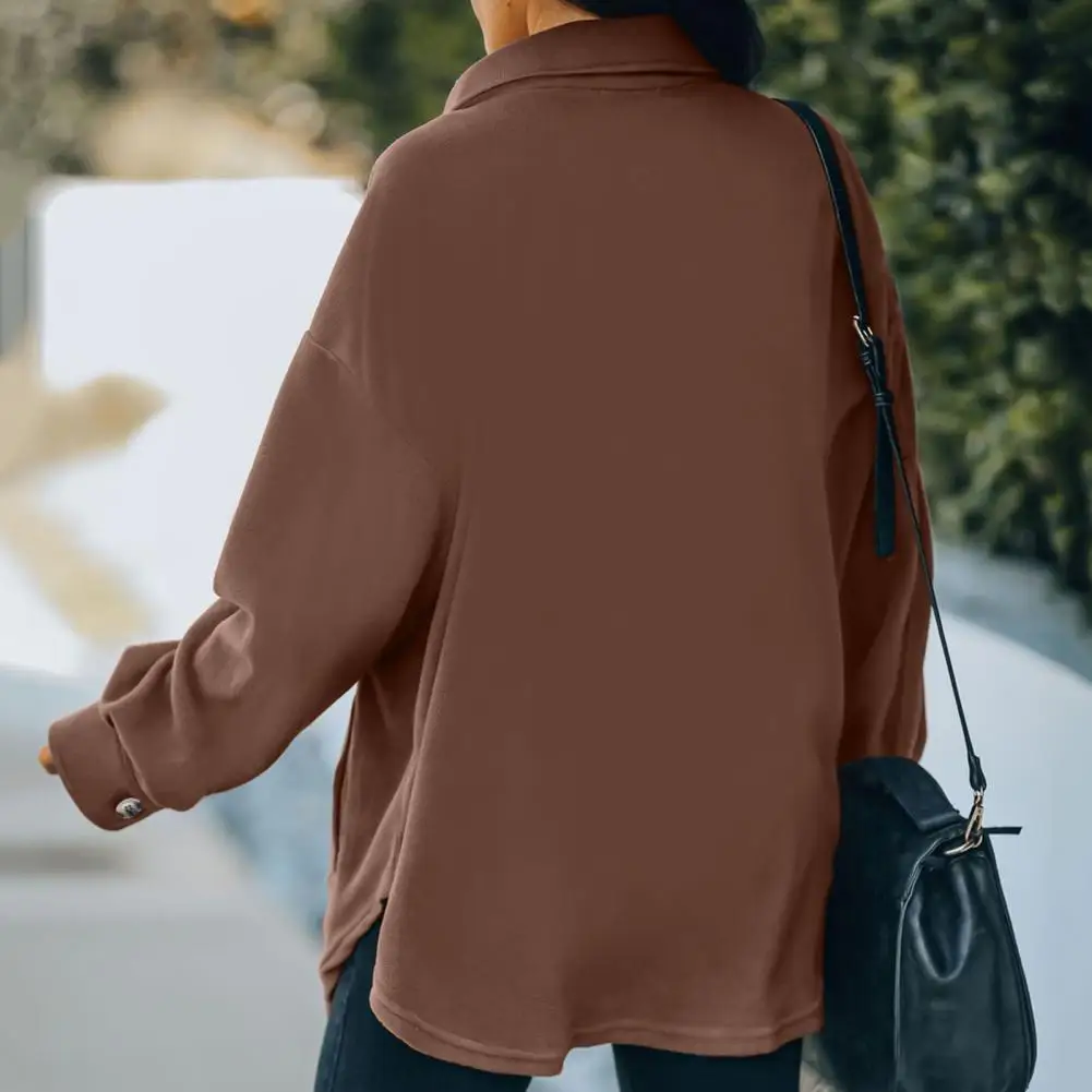 

Женская рубашка с отложным воротником и длинным рукавом