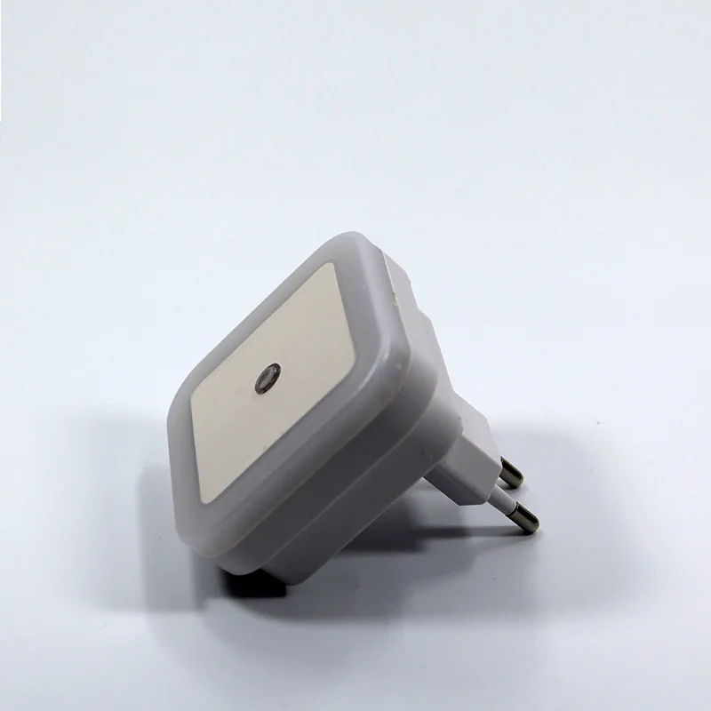 Светодиодный ночник EU US Plug Light Sensors управление Маленькая ночная подсветка 110 В 220 В Гостиная Спальня Коридор Освещение