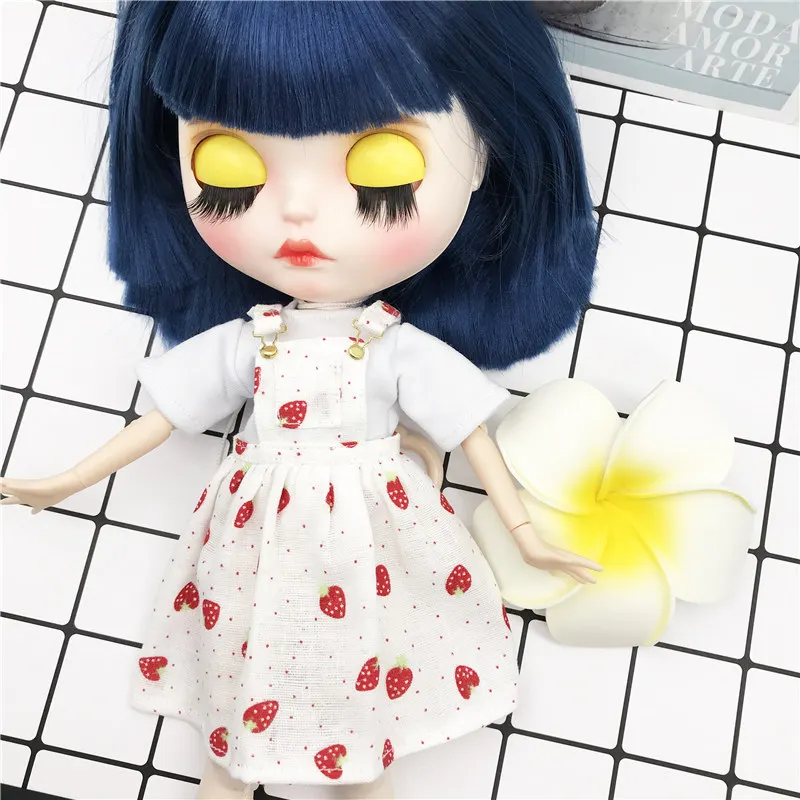 Blyth-ropa para mu&ntilde;ecas, Vestido con tirantes de fresa, Falda vaquera de alta calidad, se adapta a 30cm, 1/6 BJD SD, ropa para mu&ntilde;ecas, 1/6-1