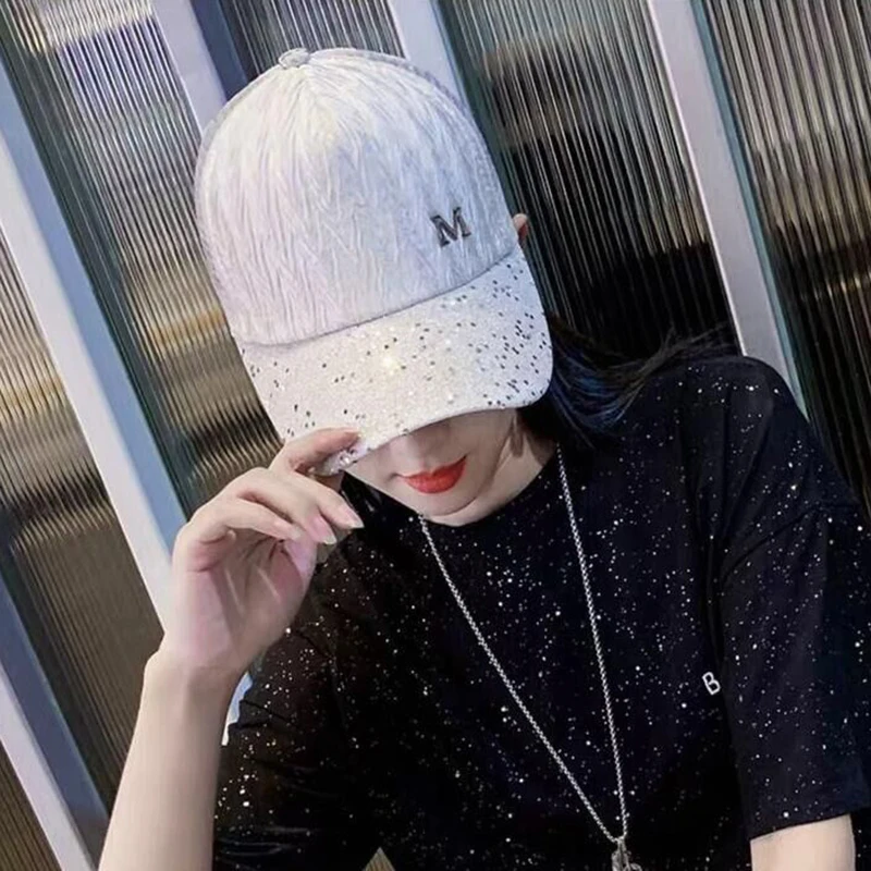 

Summer New Women's Baseball Cap Women Sequin Pleated Hat Cotton Shiny Metal Snapback Caps Hip Hop hats