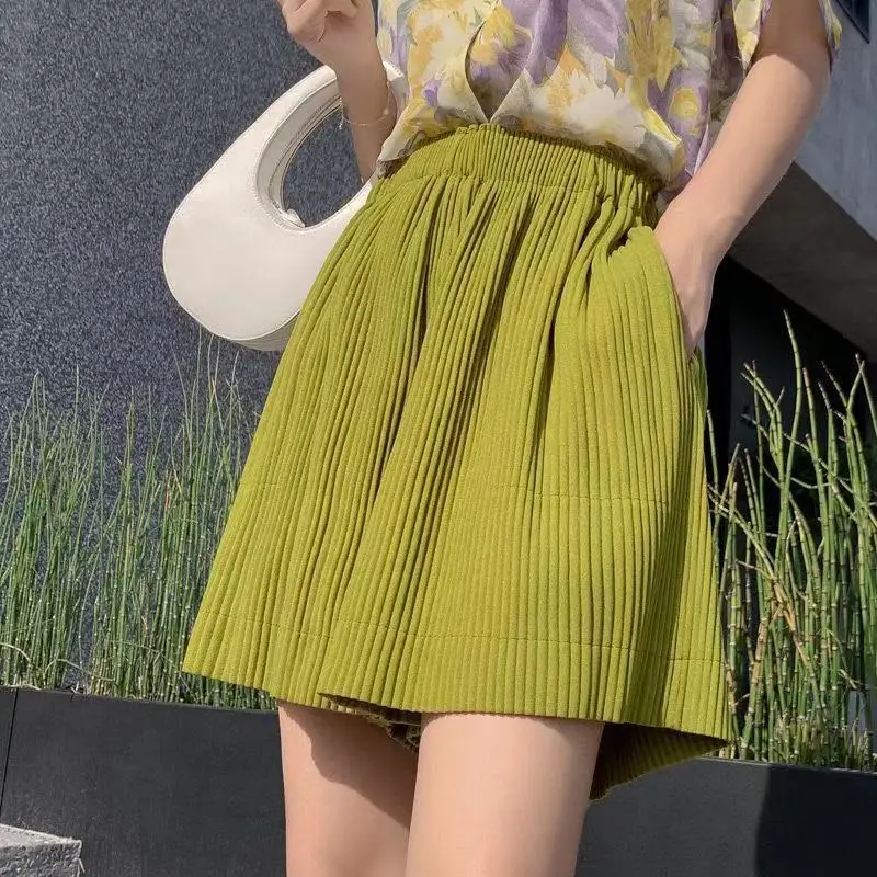 

Summer New High Waist Large Plus Size Pleated Wide Leg Shorts Casual Sports Culottes Korean Loose Female Clothing For Lay Shorts