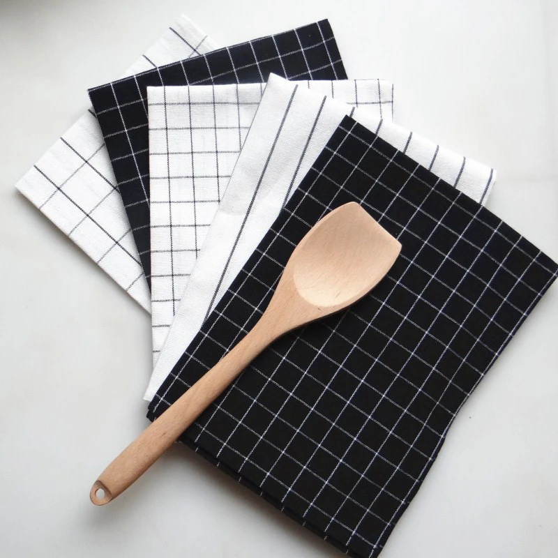 

1 Pc Plaid Cotton Placemat Japanese Fashion Style Fabric Table Mats Napkins Simple Design Tableware Kitchen Tool 40*60cm