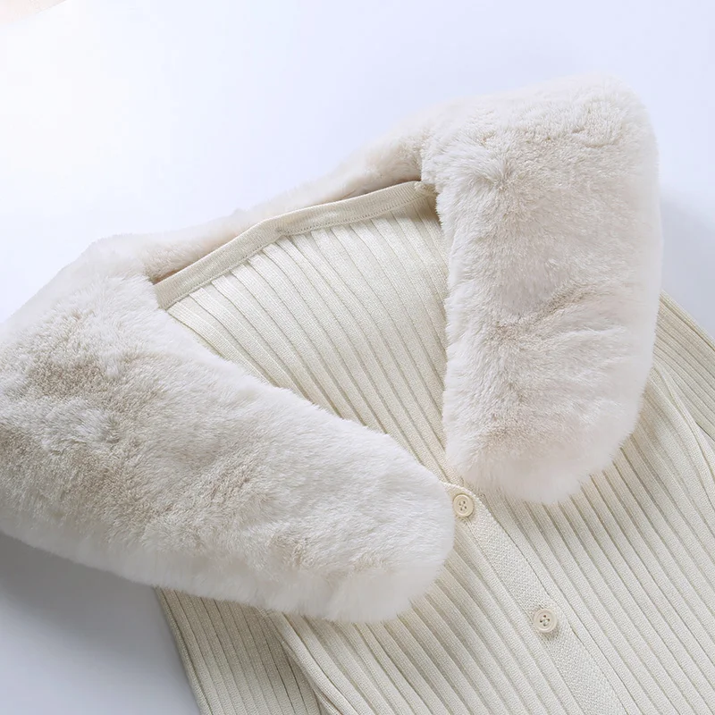 

OLOMM Fashion Plush Sleeve Short Jacket Women 2021 Spring New Self-cultivation Temperament Cardigan Knitted Top