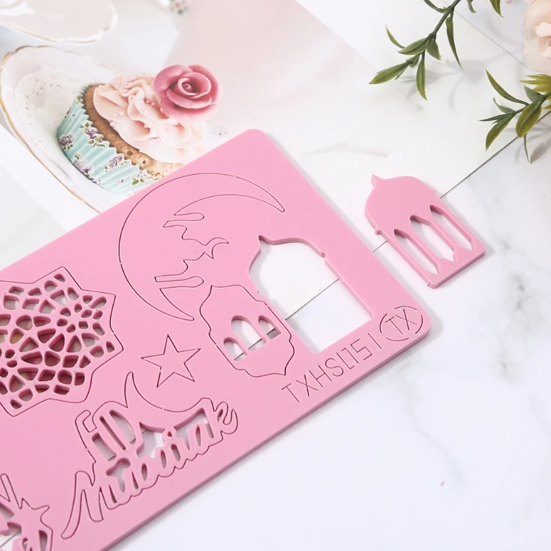 

Cake Tool Acrylic Eyelash Embossed Cutter Mold Cookie Cutter Stamp with Brush Fondant Cake Decorating Tools