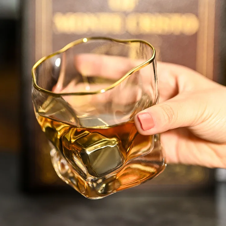 

Twisted Japanese whiskey glass bar shochu beer foreign wine spirit