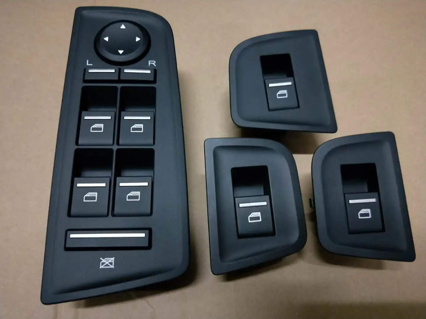 

1pcs Window Lifter Switch front / Rear door left right side for Chinese SAIC ROEWE550 MG6 Auto car motor parts