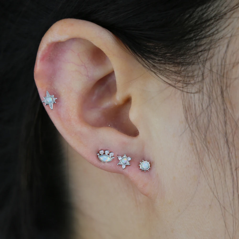 Женские серьги-гвоздики из серебра 100% пробы с фианитами