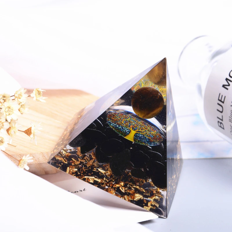 

Тигровый камень, оргонит, энергетическая пирамида, энергетическая Йога генератор оргона, медитация, чакры, камни, ювелирные изделия из смол...