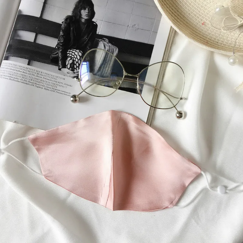 

Breathable Face Mouth Silk Outdoor Dust Mask Solid Color Double Mulberry Silk Windproof Four Seasons Sunscreen Skin Decoration