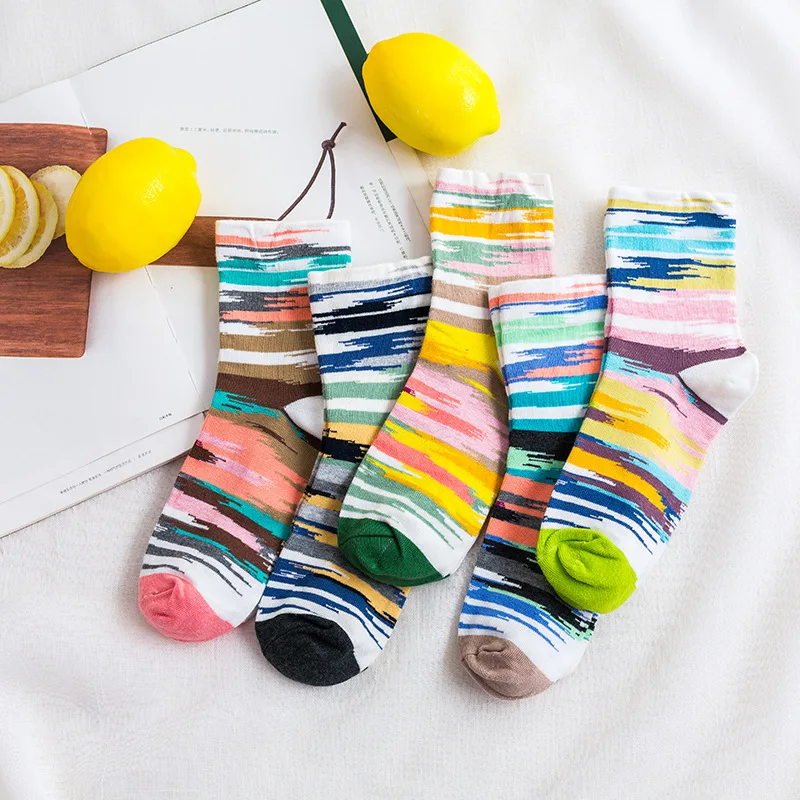 Новые яркие цвета радужные полосатые с рисунком смешные короткие носки Harajuku